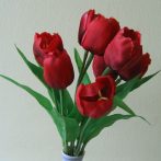 Tulipáncsokor 9 virággal,  piros	 (mű)