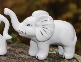 Elefánt porcelánból, 7,5 cm